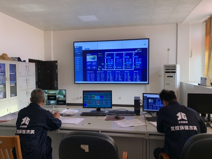 北海環(huán)水公司鐵山港水廠中控室 北海環(huán)水公司鐵山港水廠中控室