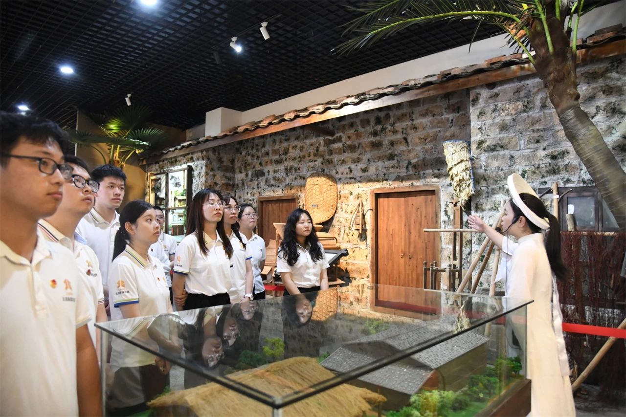 961cdc896aad67e0416c67dd7106ff7a 961cdc896aad67e0416c67dd7106ff7a