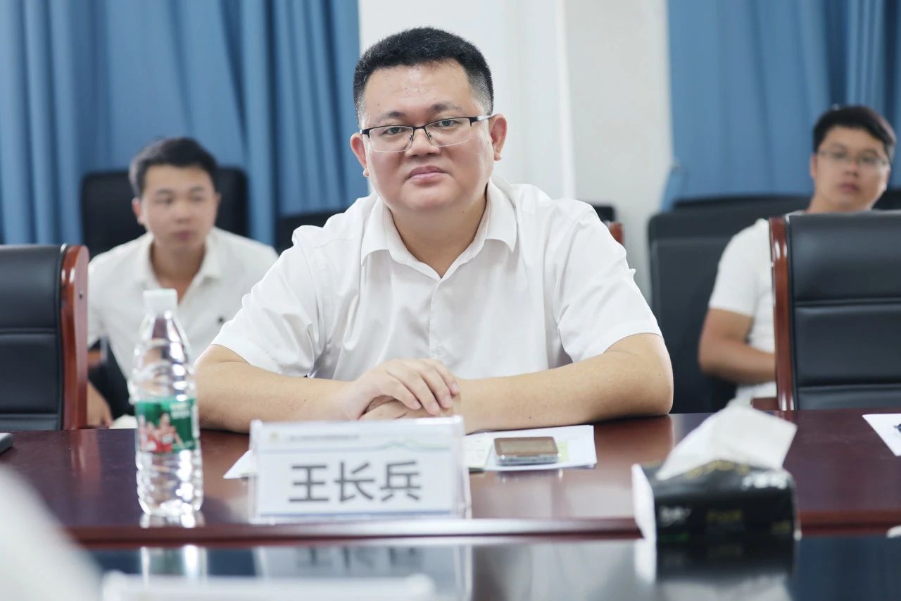 ec79fbb243b7d8ef905e8b7e7e493da1 ec79fbb243b7d8ef905e8b7e7e493da1